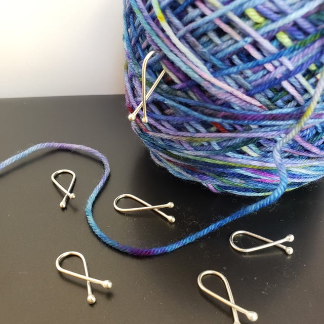 Knitting Tools: Stitch Markers